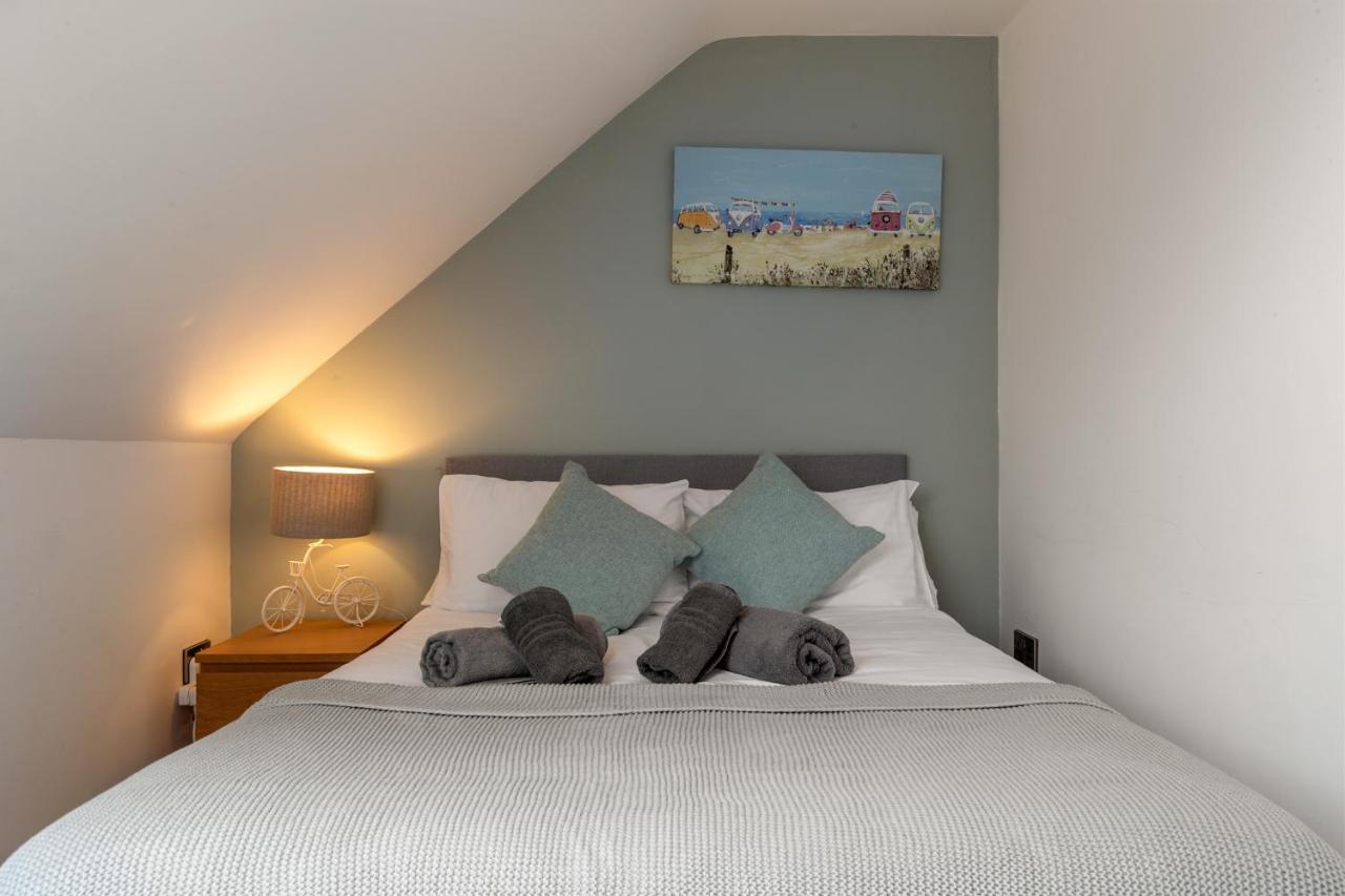 Hazel Cottage Tenby Esterno foto